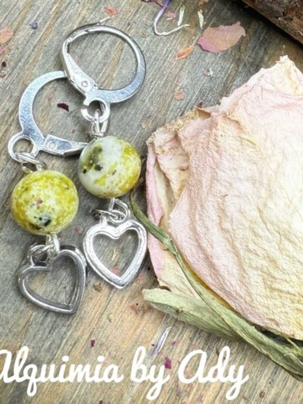 Alquimia Silver Heart Earrings with Yellow-Green Jasper Beads